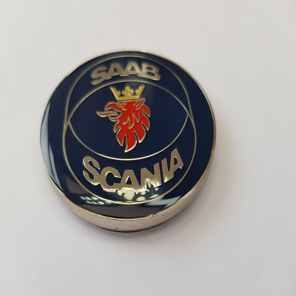 C900 boot (trunk) badge original part no 6941272 for 4 door or convertible (flat back). New and improved with UV protective coating